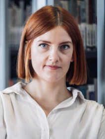 Julia Secklehner